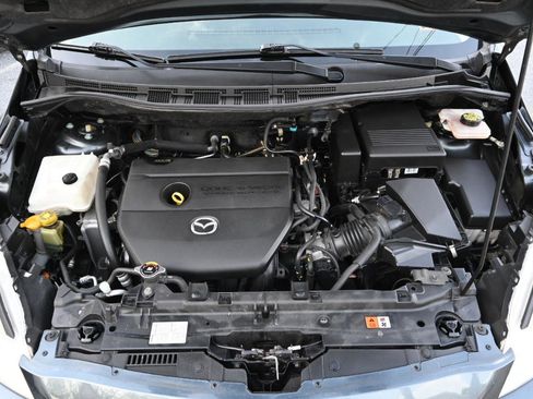 Used 2012 MAZDA MAZDA5 Grand Touring image 32