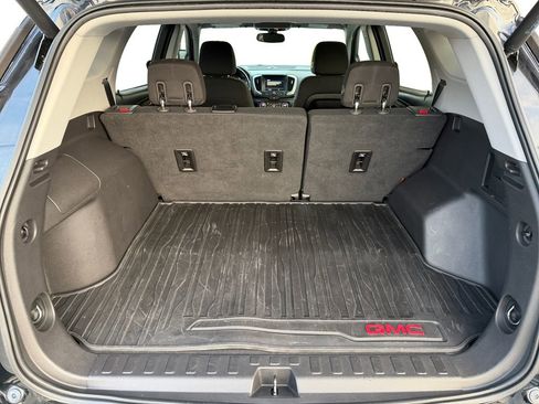 Used 2019 GMC Terrain SLE w/ Driver Convenience Package image 21