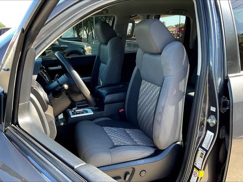 Used 2019 Toyota Tundra SR5 w/ SR5 Upgrade Package image 8