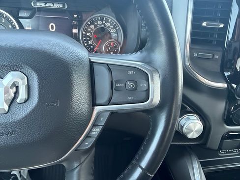 Used 2023 RAM 1500 Laramie AWD/4WD image 12