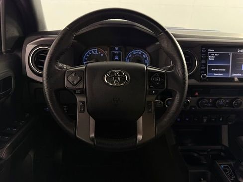 Used 2023 Toyota Tacoma TRD Sport image 18