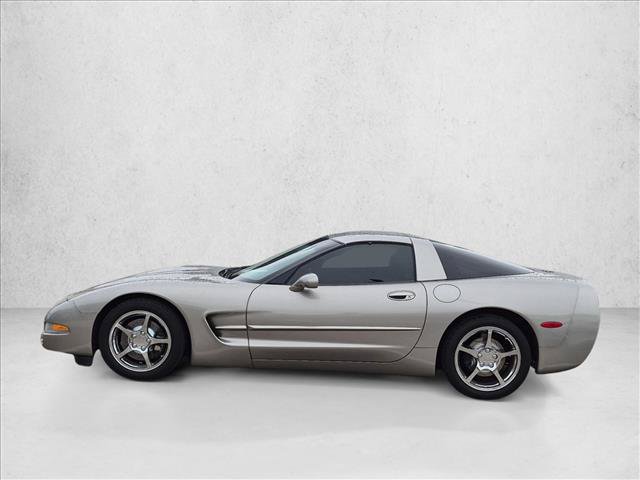 Used 1998 Chevrolet Corvette Coupe RWD image 8