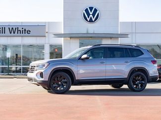 New 2026 Volkswagen Atlas SE video 1