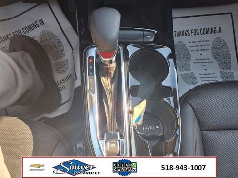 Used 2025 Chevrolet Trax RS w/ Sunroof Package image 20