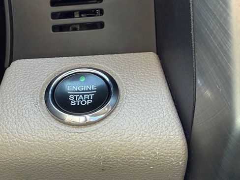 Used 2020 Ford F150 Limited AWD/4WD image 22