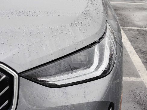 Used 2025 BMW X3 xDrive30i w/ Convenience Package image 9