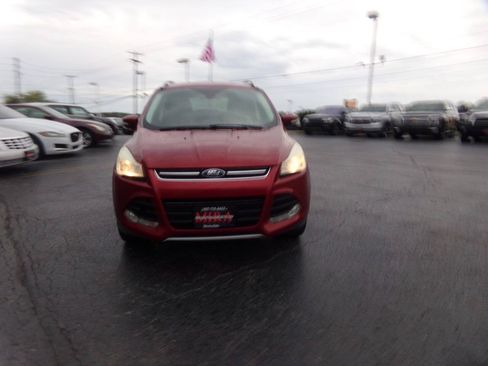 Used 2016 Ford Escape Titanium AWD/4WD image 3