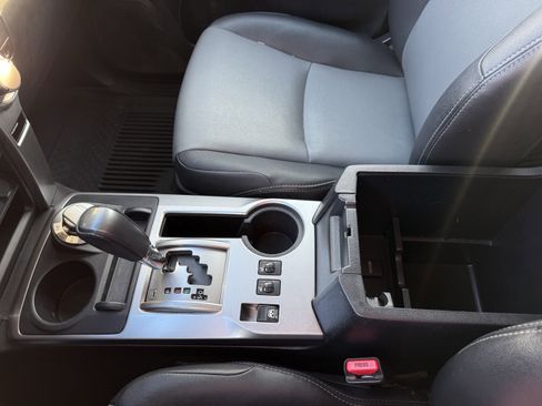 Used 2022 Toyota 4Runner SR5 Premium w/ Moonroof Package image 21