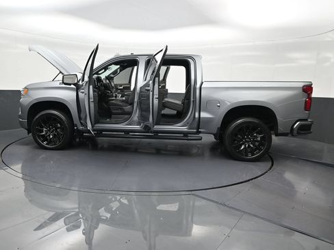 Used 2024 Chevrolet Silverado 1500 High Country w/ Technology Package RWD image 37