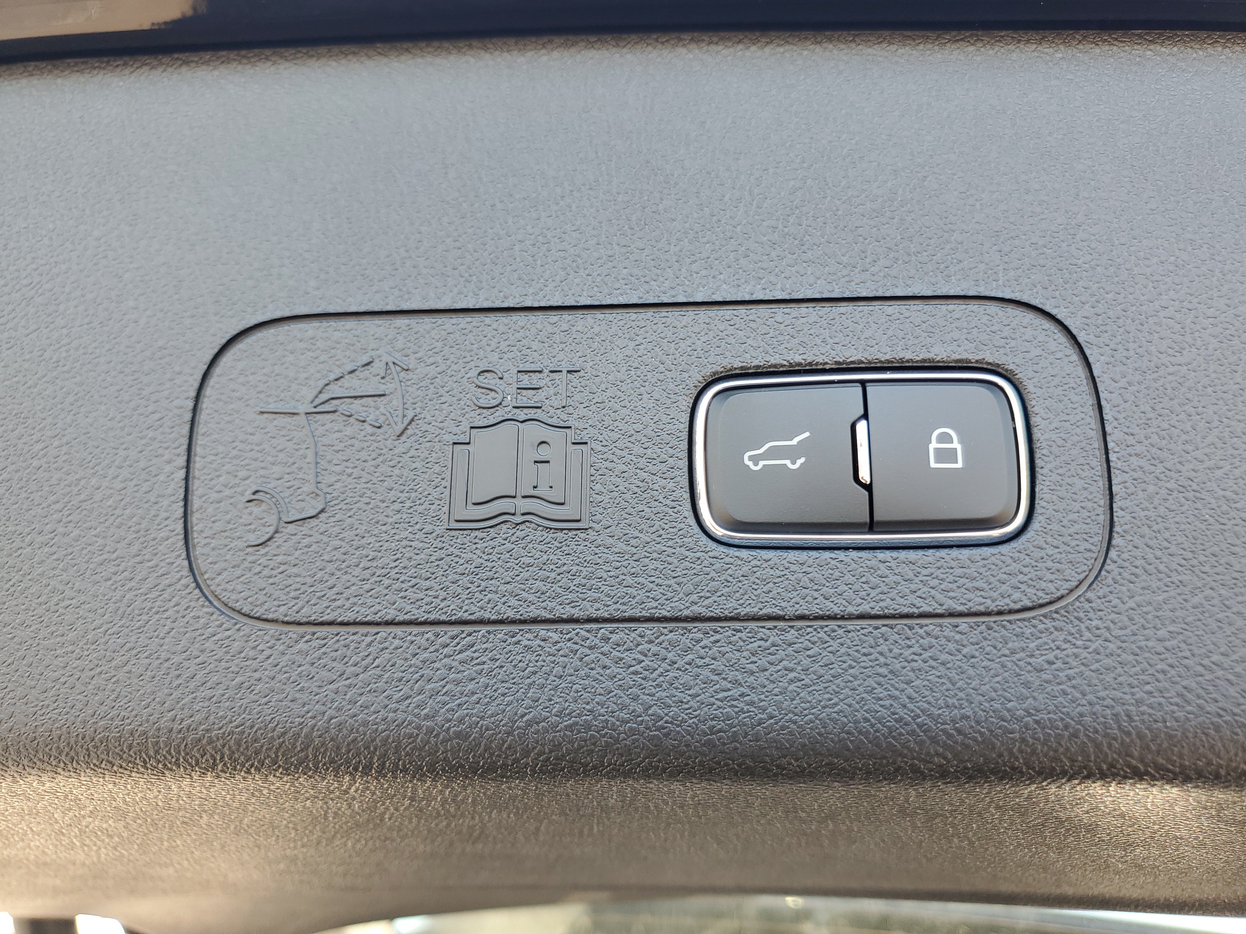 New 2026 Lincoln Aviator AWD image 31