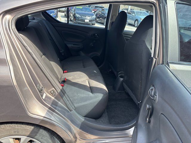 Used 2017 Nissan Versa S Plus FWD image 37