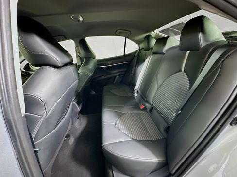 Used 2023 Toyota Camry SE FWD image 25