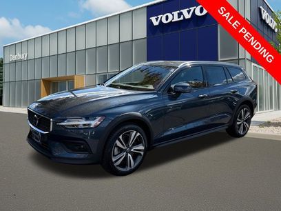 Certified 2025 Volvo V60 B5 Cross Country Plus