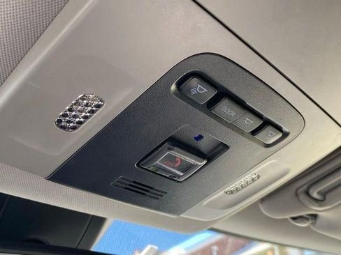 Used 2023 Toyota Camry XSE image 33