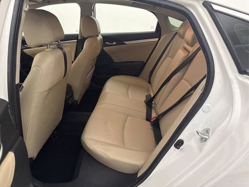 Used 2018 Honda Civic Touring image 27