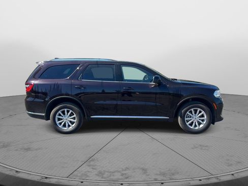 Used 2024 Dodge Durango SXT w/ 3rd Row Seating Group AWD/4WD image 5