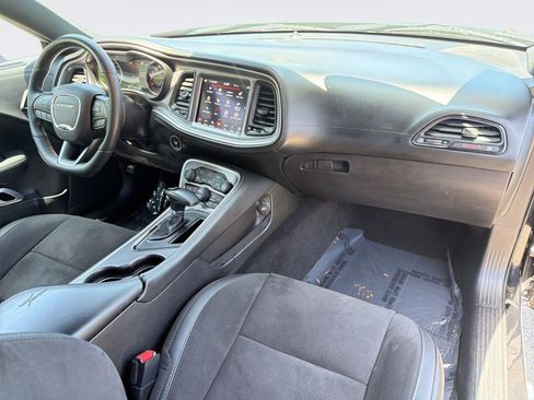 Used 2022 Dodge Challenger R/T Scat Pack RWD image 28