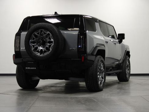 Used 2025 GMC Hummer EV 3X AWD/4WD image 4