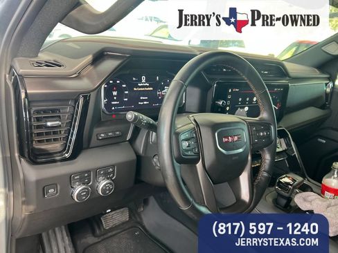 Used 2026 GMC Sierra 1500 AT4 w/ Technology Package AWD/4WD image 8