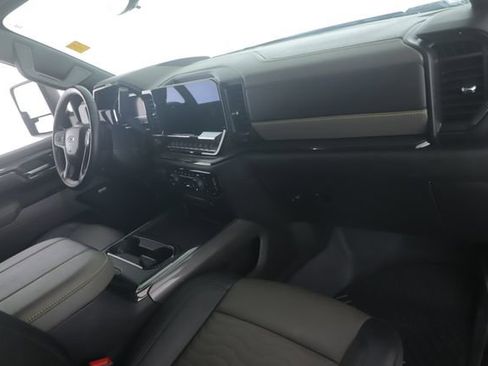 Used 2024 Chevrolet Silverado 2500 ZR2 w/ ZR2 Bison Edition AWD/4WD image 32