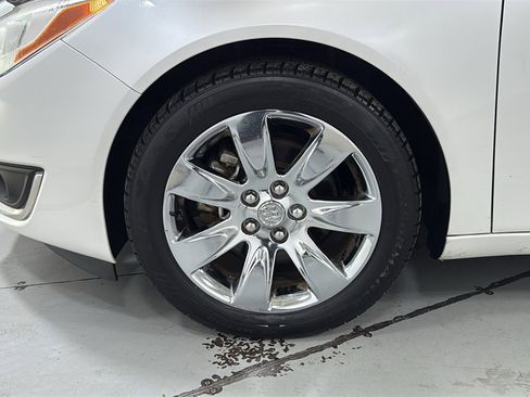 Used 2017 Buick Regal Premium w/ Driver Confidence Package #1 image 24