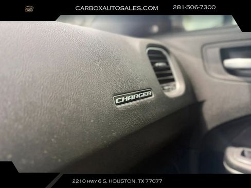 Used 2023 Dodge Charger SXT RWD image 21