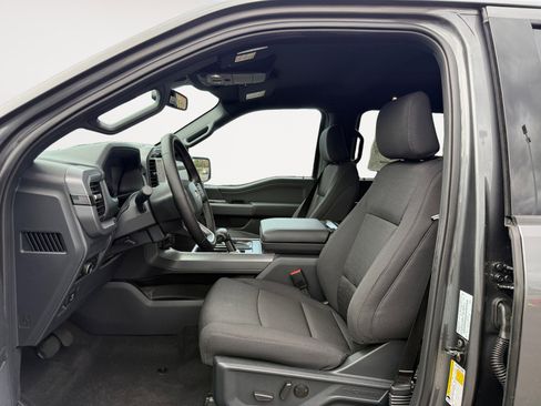 New 2025 Ford F150 XLT w/ Equipment Group 302A MID image 10