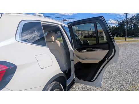 Used 2022 BMW X3 xDrive30i image 12