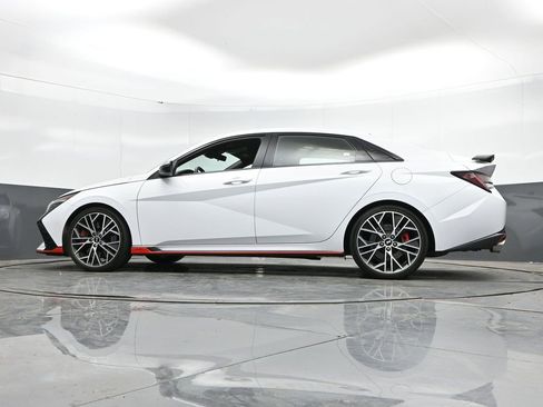 Used 2022 Hyundai Elantra N FWD image 47