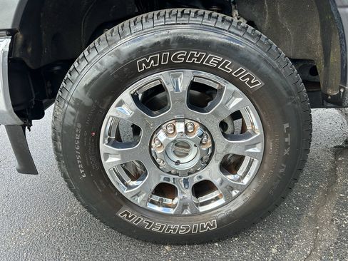 Used 2020 Ford F350 Lariat w/ Lariat Ultimate Package AWD/4WD image 41