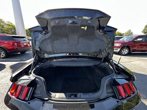 Certified 2026 Ford Mustang Convertible RWD image 36