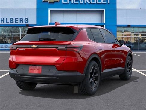 New 2026 Chevrolet Equinox EV LT image 4