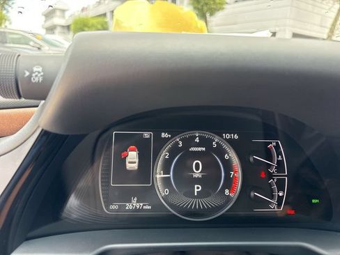 Certified 2025 Lexus ES 350 w/ Technology Package FWD image 15