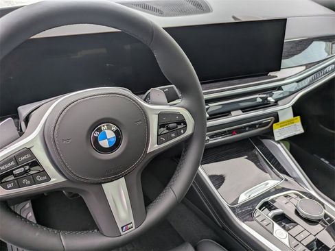 New 2026 BMW X6 xDrive40i image 15