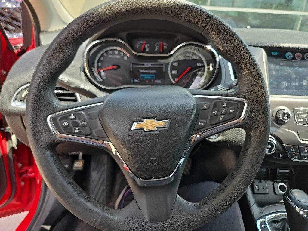 Used 2017 Chevrolet Cruze LT w/ Sun And Sound Package FWD image 13