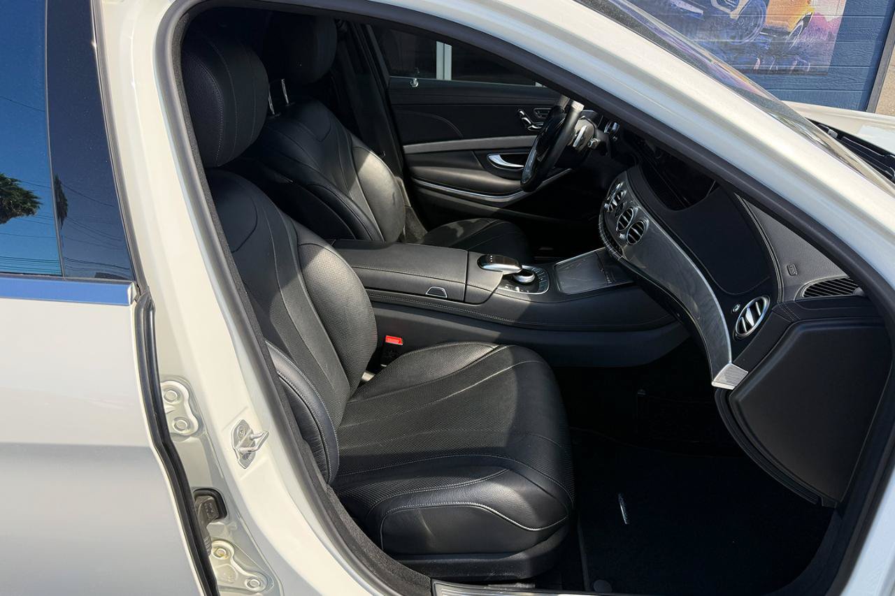 Used 2016 Mercedes-Benz S 550 Sedan w/ Premium Package image 22