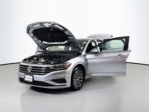 Used 2021 Volkswagen Jetta S image 19