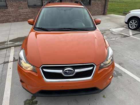 Used 2015 Subaru Crosstrek 2.0i Premium AWD/4WD image 5