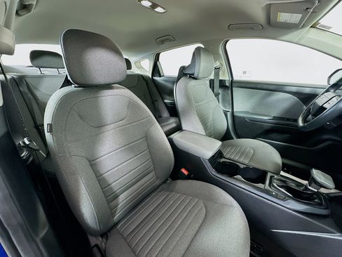 Certified 2025 Kia K4 EX FWD image 25