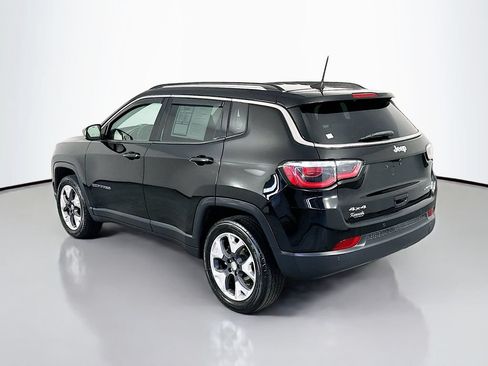 Used 2018 Jeep Compass Limited w/ Navigation Group AWD/4WD image 5