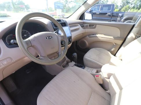 Used 2009 Kia Sportage LX FWD image 2