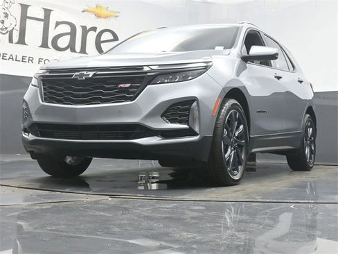 Used 2024 Chevrolet Equinox RS image 4