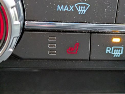 Certified 2022 Ford F150 XLT w/ Equipment Group 302A High image 22