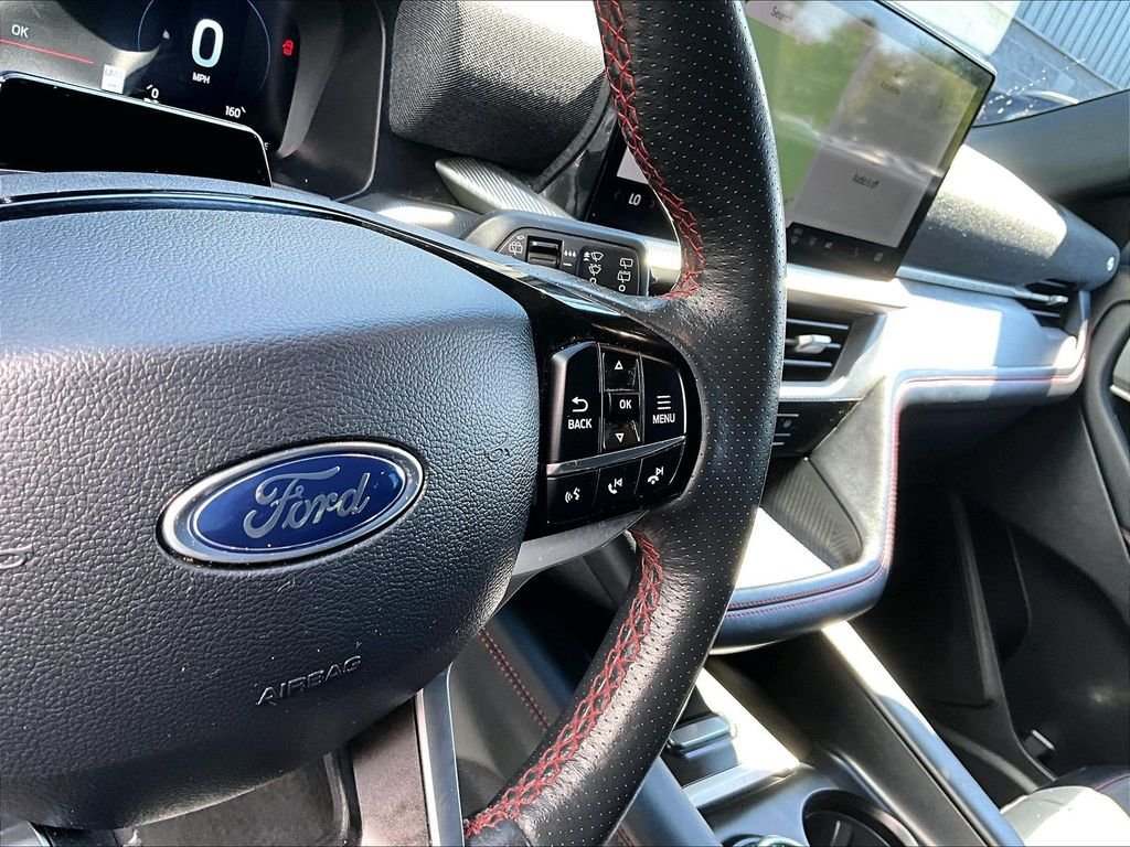 Used 2025 Ford Explorer ST-Line w/ ST-Line Street Pack AWD/4WD image 20