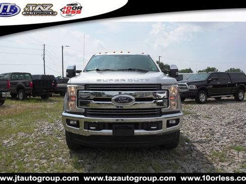 Used 2017 Ford F350 Lariat w/ Lariat Ultimate Package AWD/4WD image 2