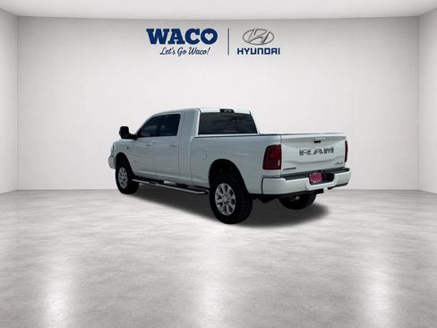 Used 2025 RAM 2500 Laramie w/ Sport Appearance Package AWD/4WD image 5