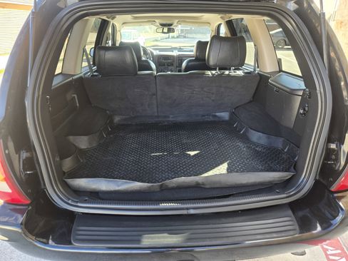 Used 2004 Jeep Grand Cherokee Limited w/ Trailer Tow Group IV image 17