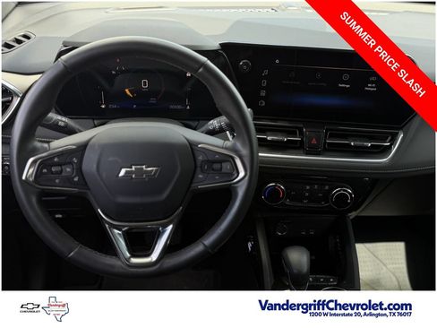 Certified 2024 Chevrolet TrailBlazer ACTIV w/ Driver Confidence Package FWD image 11
