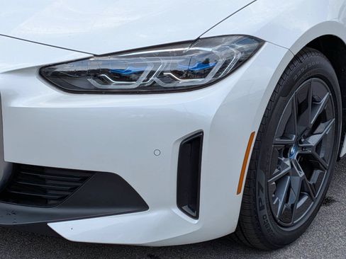 Certified 2023 BMW i4 eDrive40 w/ Premium Package RWD image 9