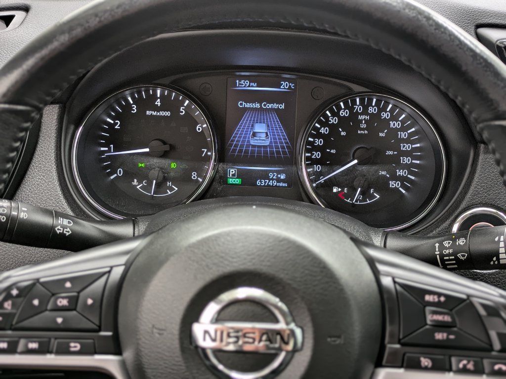 Used 2017 Nissan Rogue SV AWD/4WD image 21